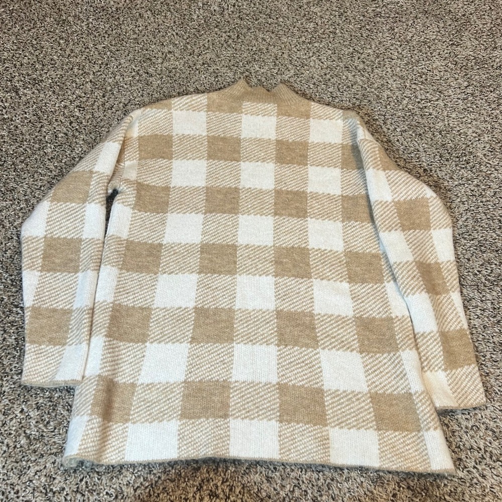 LOFT Women's Beige White‎ Buffalo Check Mock Neck Sweater Size S - Picture 6 of 6